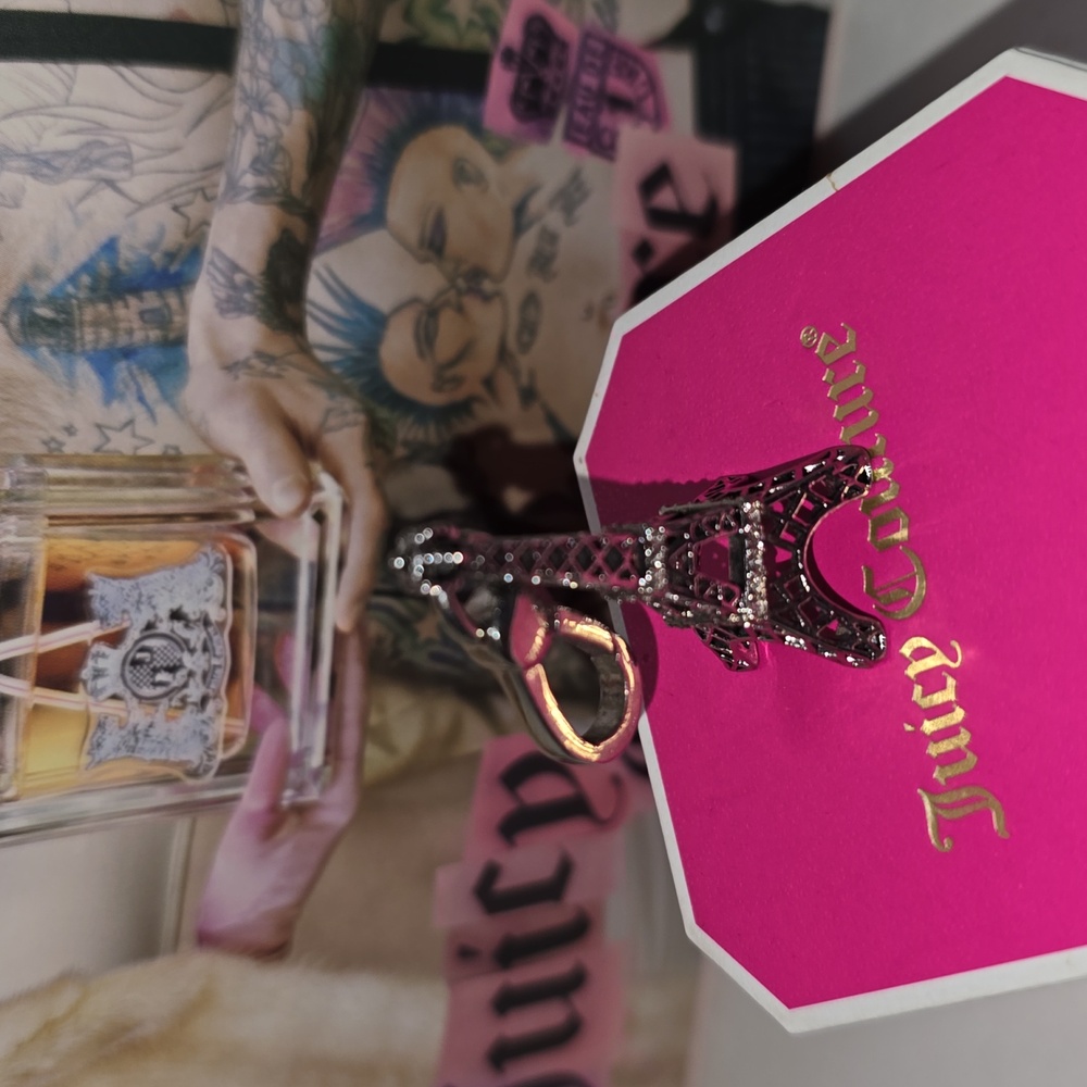 Juicy Couture Eiffel Tower Charm - Picture 5 of 7